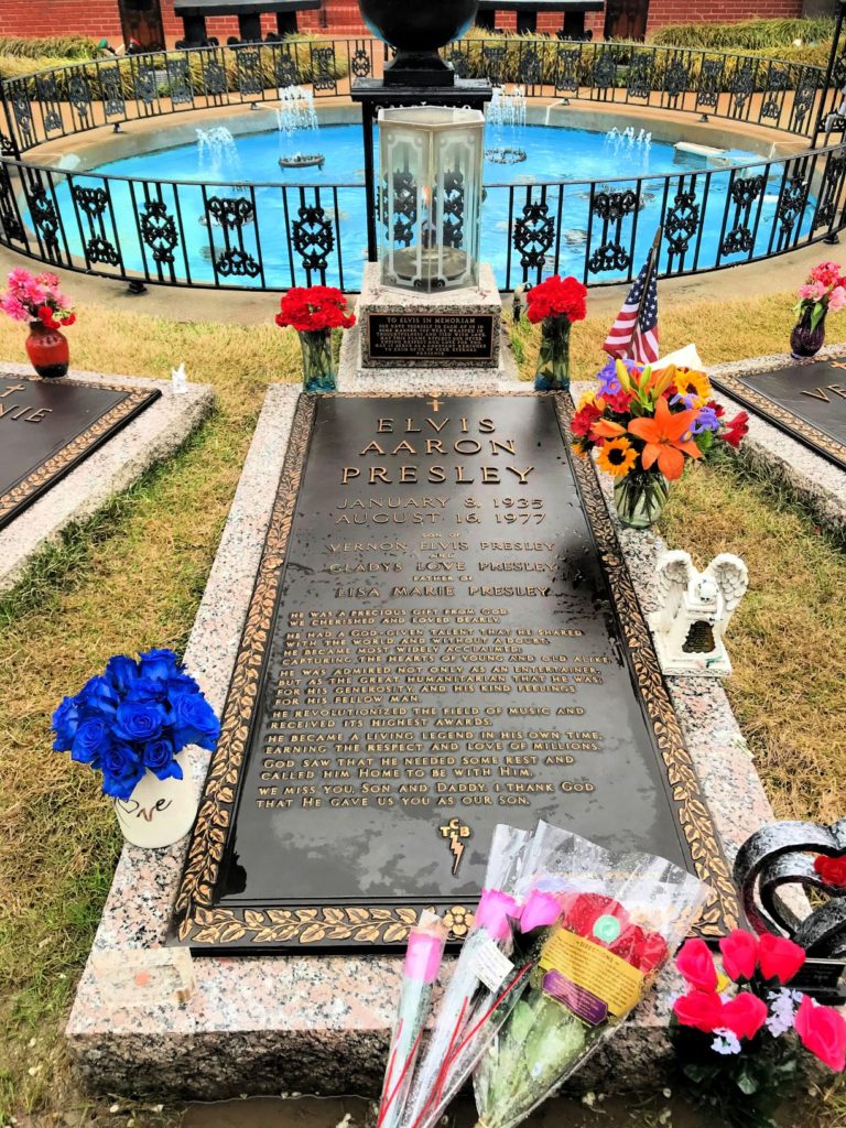 Gravesite of Elvis Presley at Graceland