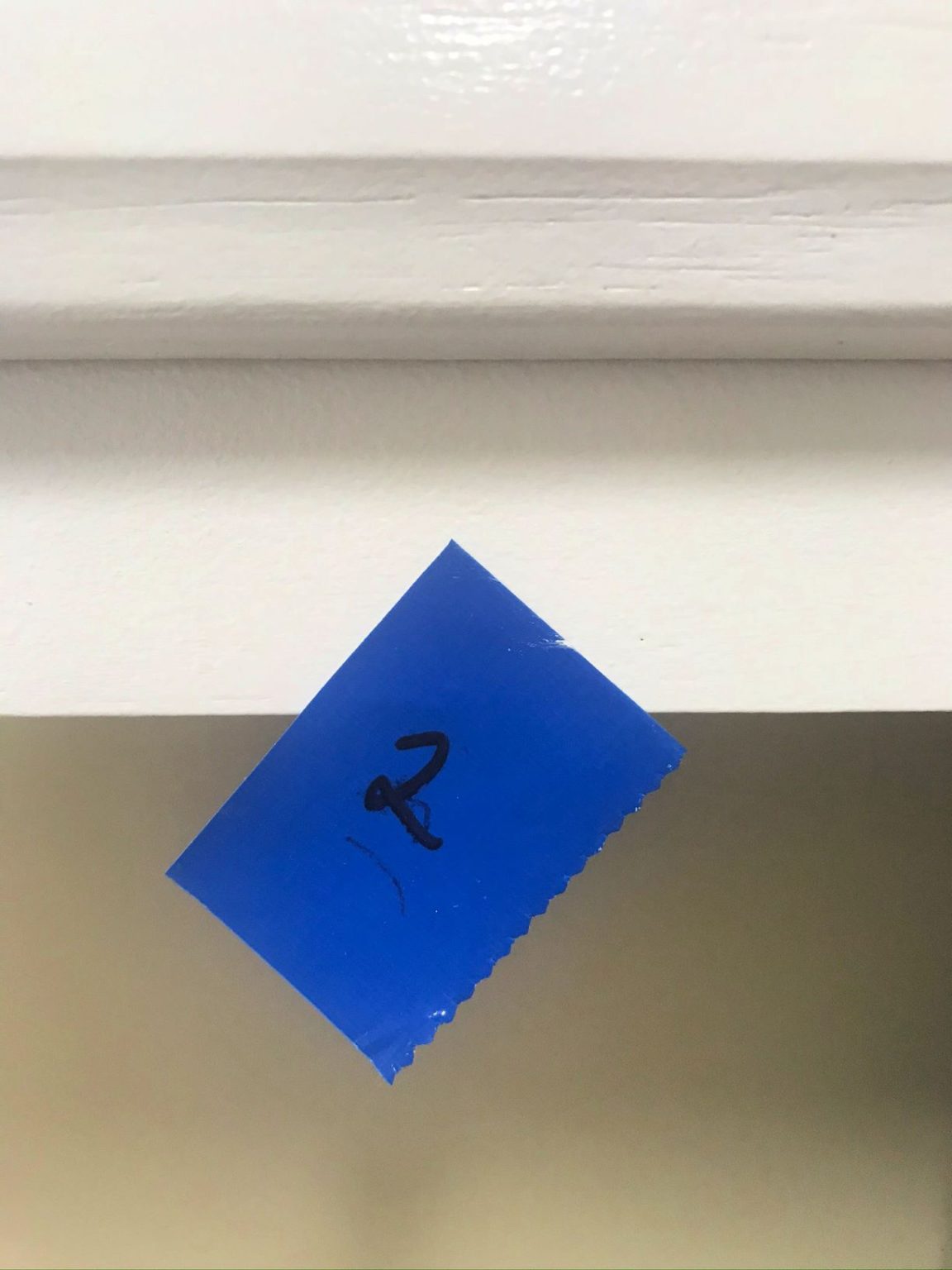 How to Update Your Kitchen by Painting the